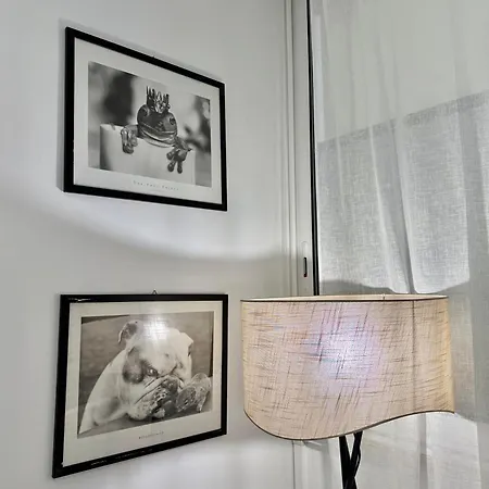 La Maison Chic Airport Apartment *